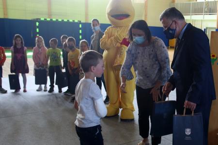 SPREJEM PRVOŠOLČKOV RAKEK 17 FOTO LJUBO VUKELIČ